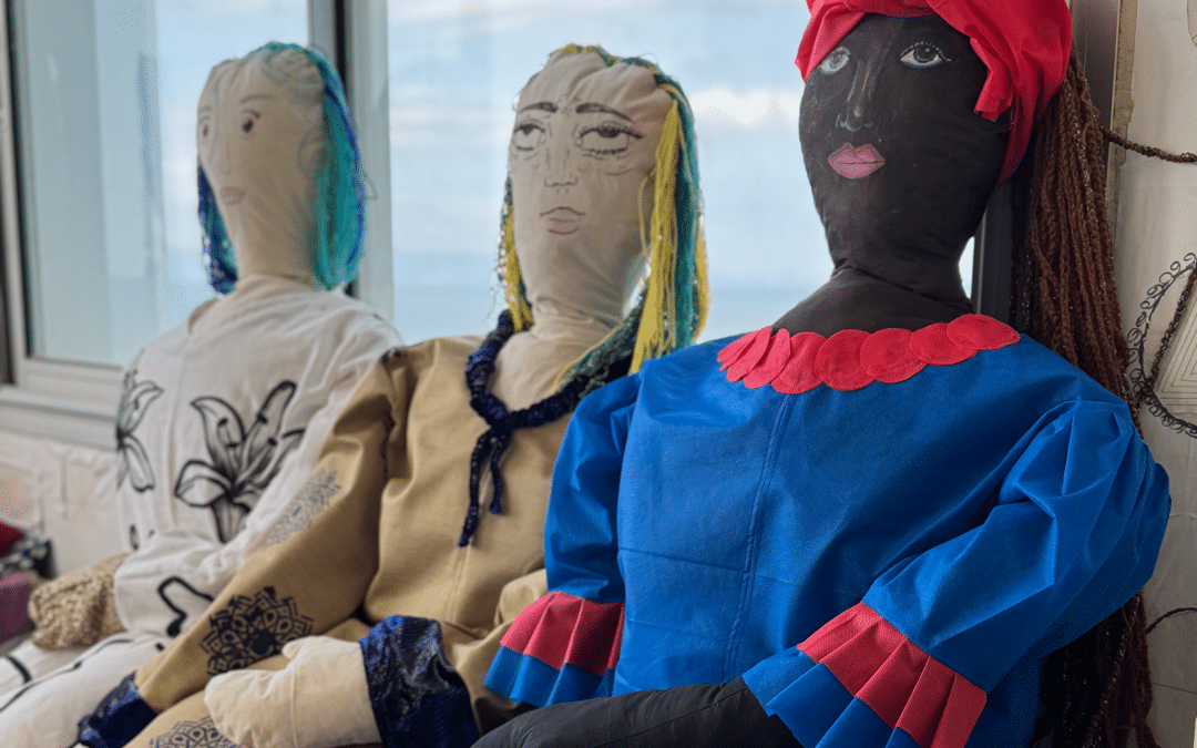 Figures in the Public Space